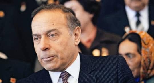 Liderləri Tanrı seçir…