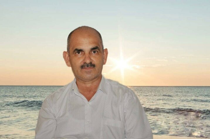 Tükü tükdən seçən Türküm