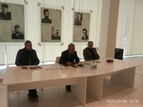 Yunus Oğuzun “Cığır” romanı Sumqayıt Poeziya Evində- ÖZƏL – FOTOLAR