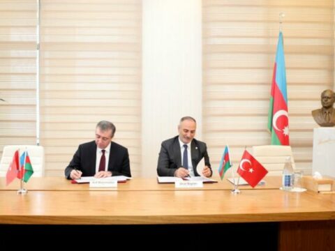 Dövlət Dəniz və Liman Agentliyi ilə Türkiyənin Nəqliyyat və İnfrastrukturNazirliyini arasında Anlaşma Memorandum