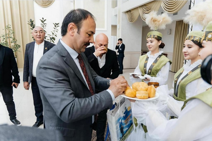 Əkbər QOŞALInın qardaş Qazaxıstana uğurlu və yaddaqalan səfəri