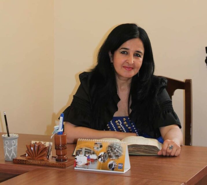 Öz səadətini elmdə tapan Səadət xanım…