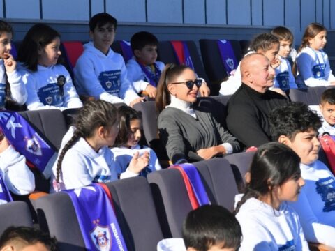 Simvolik məna daşıyan oyun