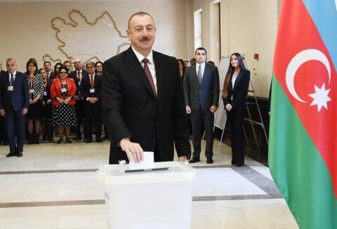 Mübariz Mənsimov Prezident İlham Əliyevin namizədliyini dəstəkləyib