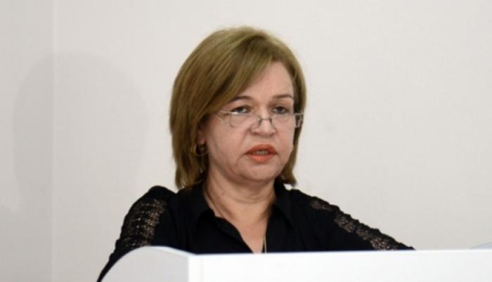 Ədəbiyyat nəzəriyyəsi üzrə ilk qadın elmlər doktoru…