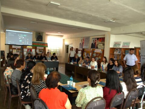 Qax şəhərində “Məişət zorakılığına qarşı birlik” adlı layihə icra edilib+FOTO