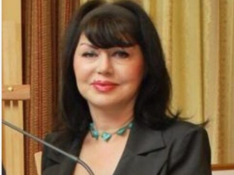 Südabə Sərvinin “Ağrıların kölgəsi” adlı əsəri haqqında… – Nəcibə İlkin yazır