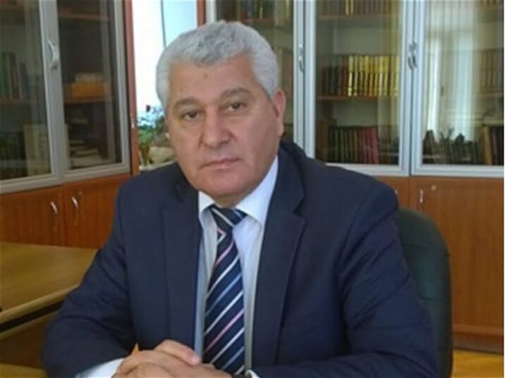 Həyatın təbii axarı ilə yaşamağa üstünlük verən akademik…