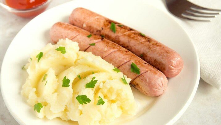 Diqqət: Bir sosisdə 11 xəstəlik riski var…