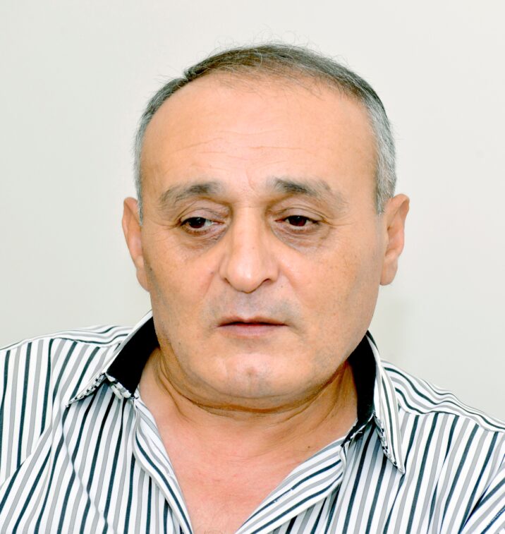 Vasif SÜLEYMAN: Sən məni bircə yol unutmasan da, Özünü göstərdin unutmuş kim