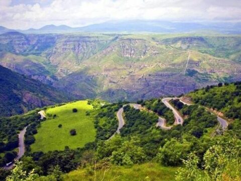 Kreml və Tehran şokdan “ayıldı”: Zəngəzura qarşı “zəhər” yağışı…