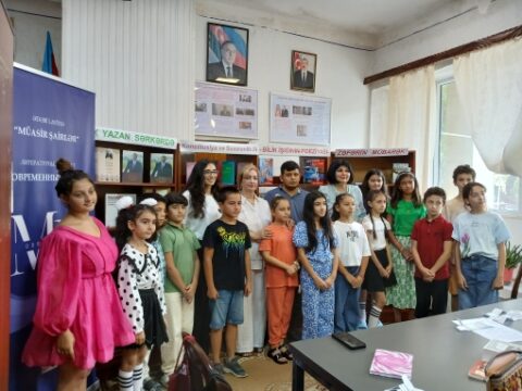 Kitabxanada Bilik Gününə həsr olunmuş ədəbi tədbir keçirildi