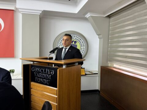 Vüqar İskəndərov: “Türk dünyası gənclərin inteqrasiyası ilə daha da güclənəcək”