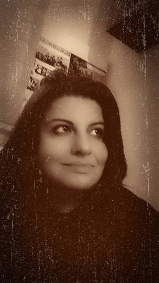 Məndən sevgi umma – kədər aparıb, Dərinə düşübdür gözlərim dərddən -Aysel FİKRƏT