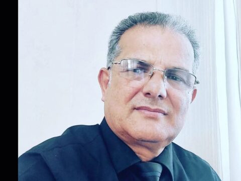 Damət Salmanoğlu:- Sənlə getməz son mənzilə daş-qaşın, Ağ kəfənin halallıqdır zinəti!