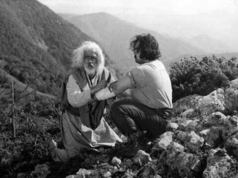 Beyrək ola bilməyən Məcnun, yüksək qonorar alan adamyeyən, 7 atla qurulan ordu – BİR FİLMİN HEKAYƏTİ