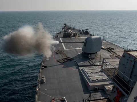 ABŞ Karib dənizində narkotiklə dolu gəmini məhv edib – VİDEO