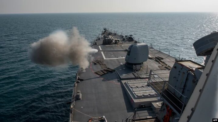 ABŞ Karib dənizində narkotiklə dolu gəmini məhv edib – VİDEO