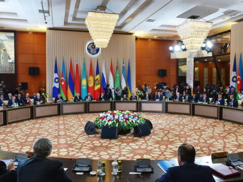 “MDB dağıla bilər” xəbərdarlığı