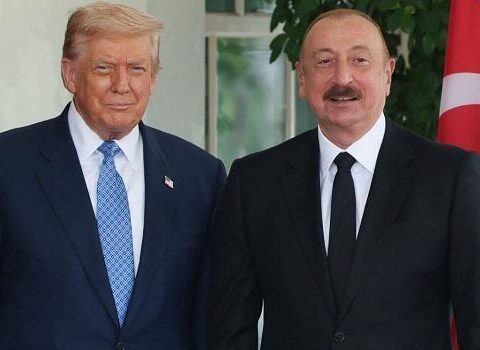 Trampdan Əliyevə: Sizinlə həqiqətən fəxr edirəm!