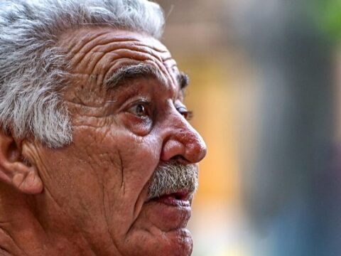 Tez sağal, şair!.. – Elman Eldaroğlu yazdı