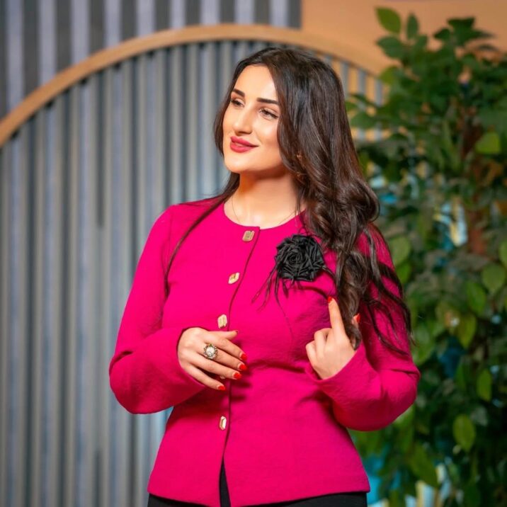 Sehrinə düşdüyüm mahnı… – Şərafəddin İlkin yazır