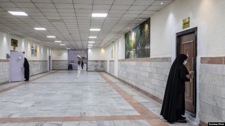 İranda qadın həbsxanasını bağlamağa çağırırlar
