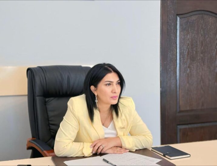 Deputat Hacı Zeynalabdin qəsəbəsinin sakinləri ilə görüşdü