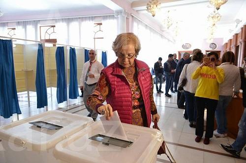 Ramiz Mehdiyevin həyat yoldaşı da dindirildi
