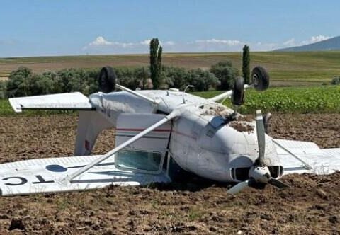 Təyyarə havaya qalxdıqdan sonra yerə çırpıldı: ölənlər var