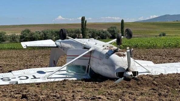 Təyyarə havaya qalxdıqdan sonra yerə çırpıldı: ölənlər var