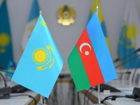 Qardaşlıq üzərində qurulan münasibətlər