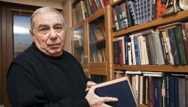 Əylisli danışdı: Adımın Ramiz Mehdiyevlə yanaşı çəkilməsi…