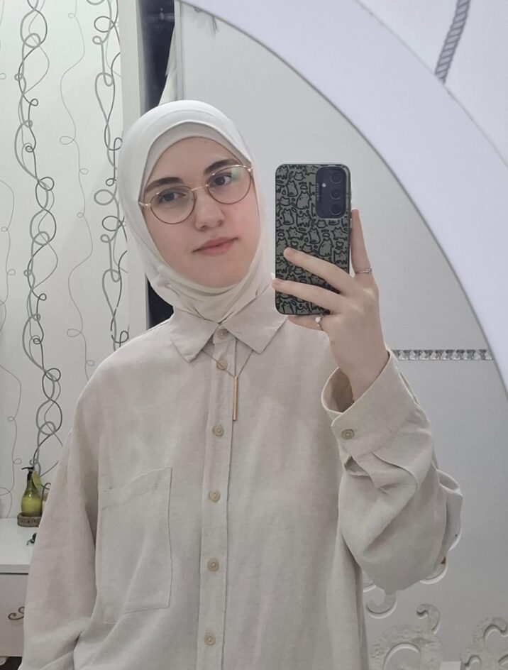 Zəfər…  (esse) – Zeynəb Həmzəyeva