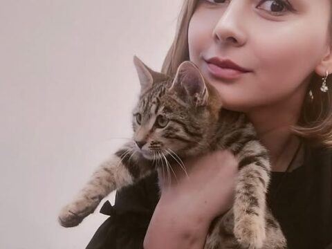 Birini çox sevirsənsə “öldü” deyə unuda bilməzsən -Banu Muharrem yazdı