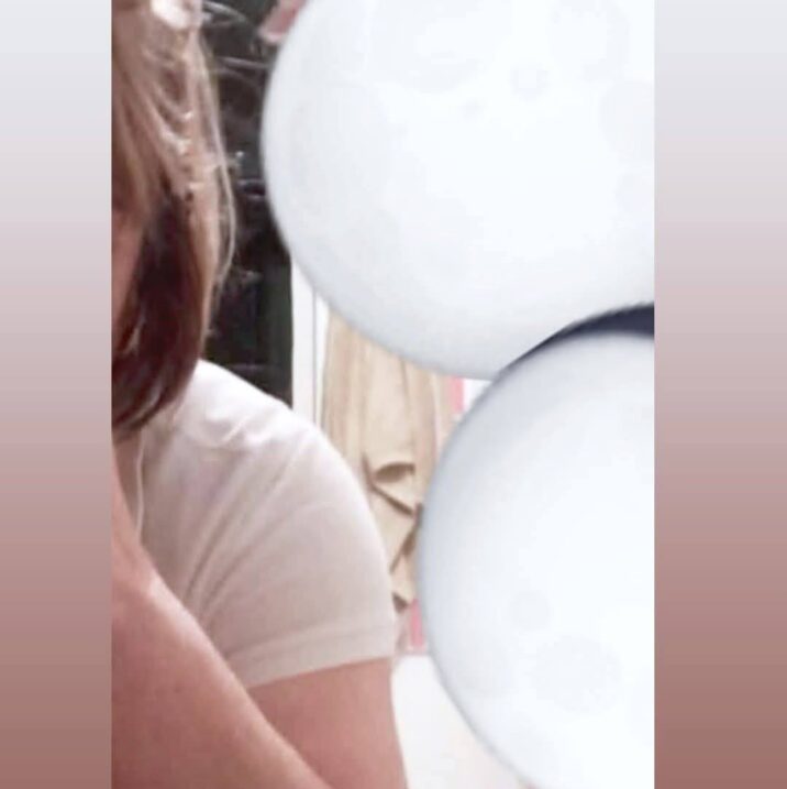 Arzu ADA: Yalnızların yazdıgı Qan olur, qada olur Sığındığı limanlar Tək tənha ada olur