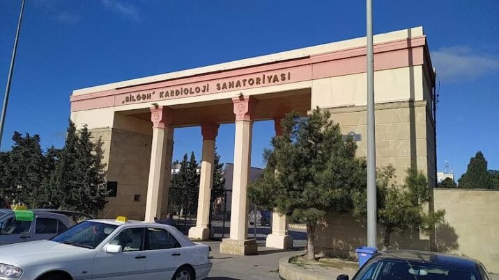 Etiraf insani keyfiyyətdir və yaxud düzü düz, əyrini əyri