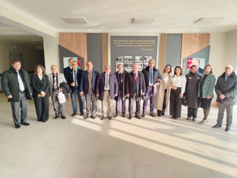 Göytəpə şəhərində Bəxtiyar Vahabzadənin 100 illik yubileyi…