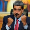 Maduro qorxu içində: Gecələdiyi yer, mobil telefon…