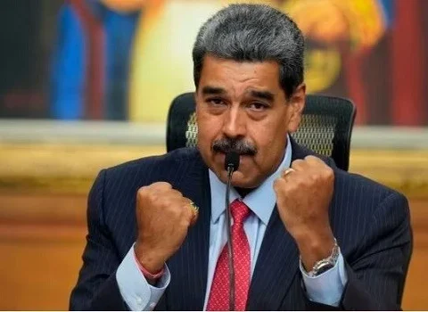 Maduro qorxu içində: Gecələdiyi yer, mobil telefon…
