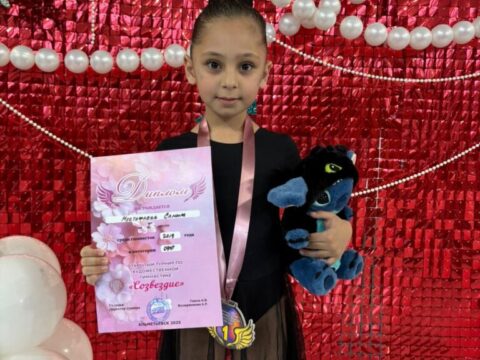 Tatarıstanda Azərbaycan icmasının gənc nümayəndəsi bədii gimnastika üzrə I yeri qazanıb