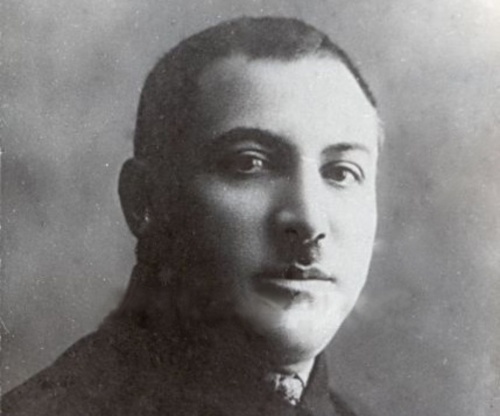 Üzeyir bəy ona muğam dərnəyinə getməyi məsləhət gördü… F