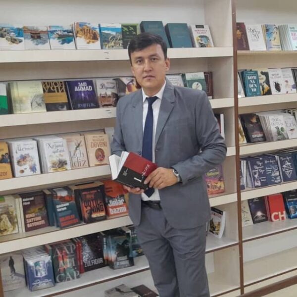 Cənnət qapısı-   Xaliyar Səfərovun yeni hekayəsi