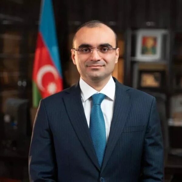 44 gün tarix yazdı. 47 gün isə dərs olmalıdır. 44 gün tarix yazdı. 47 gün isə dərs olmalıdır.