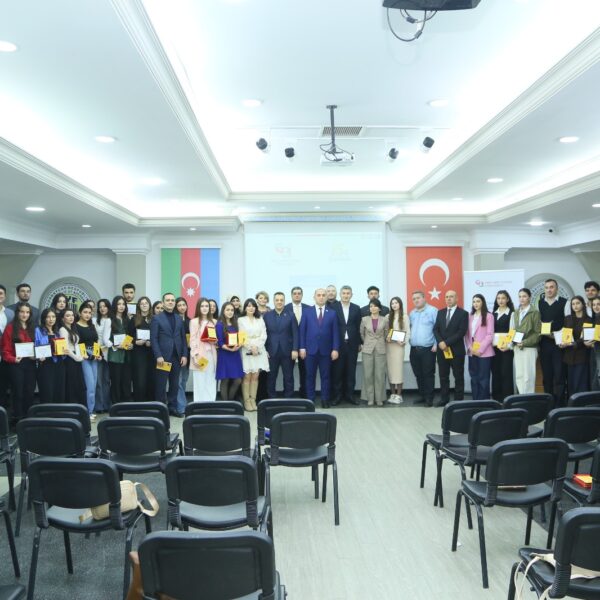 Gənclərin Töhfəsi İctimai Birliyinin 15 illik yubiley tədbiri keçirilib