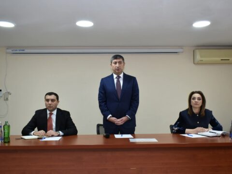 Yasamal Rayon İcra Hakimiyyətnin Başçısı növəti səyyar qəbul keçirib Yasamal Rayon İcra Hakimiyyətnin Başçısı növəti səyyar qəbul keçirib