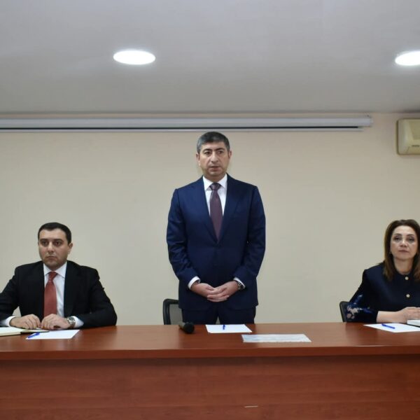 Yasamal Rayon İcra Hakimiyyətnin Başçısı növəti səyyar qəbul keçirib Yasamal Rayon İcra Hakimiyyətnin Başçısı növəti səyyar qəbul keçirib