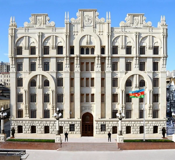 DİN vətəndaşlara qarşı kiber-cinayətlərin qarşısının alınması məqsədilə maarifləndirmə tədbirlərini davam etdirir