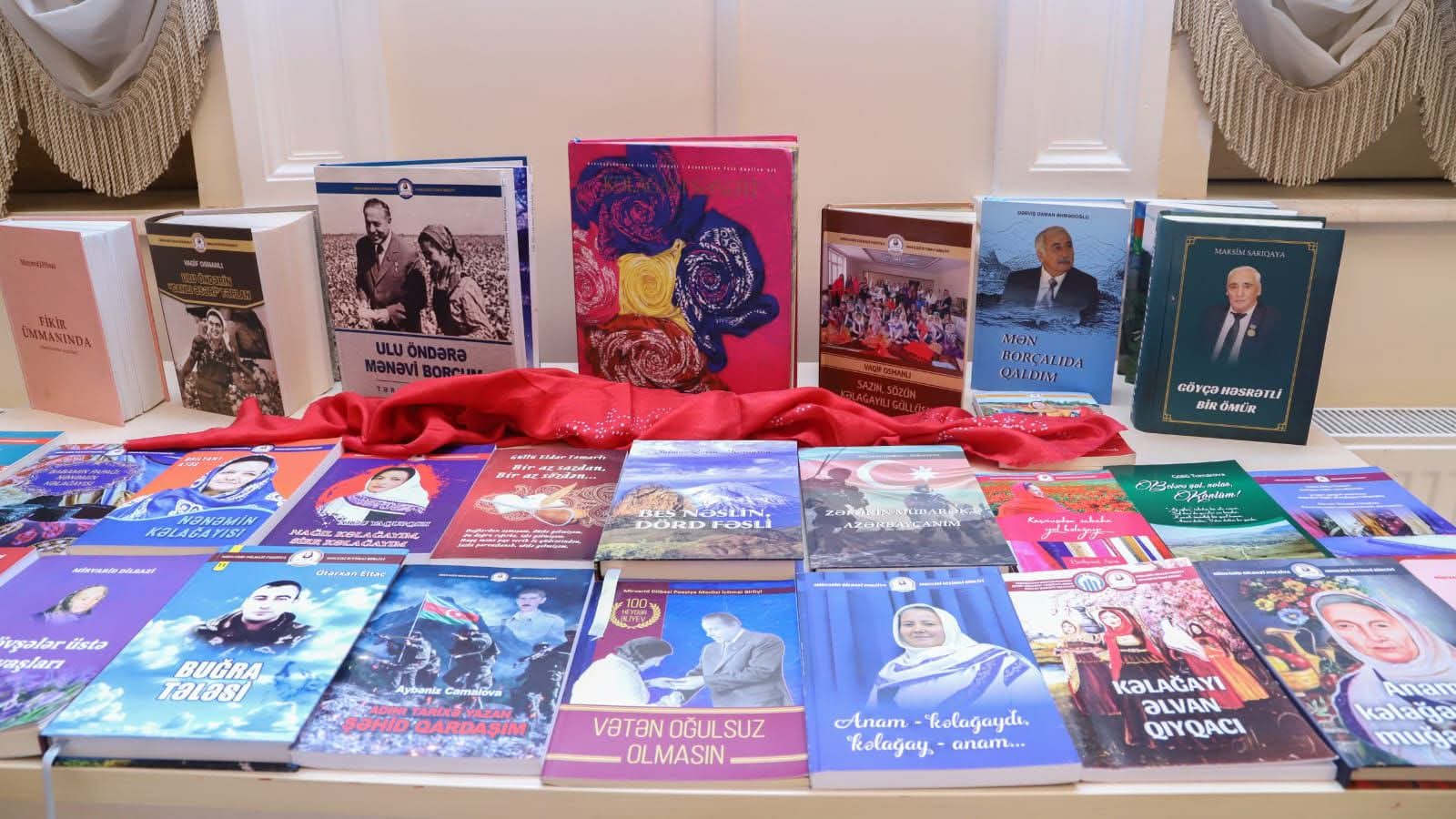 “Ana dili Günü" münasibəti ilə "Kitablar ən yaxın dostumuzdur" adlı tədbir keçirildi “Ana dili Günü" münasibəti ilə "Kitablar ən yaxın dostumuzdur" adlı tədbir keçirildi