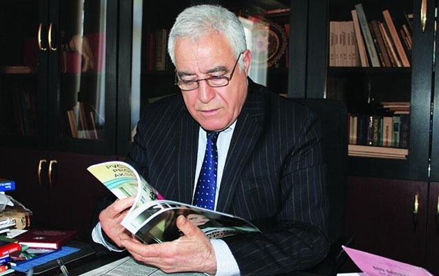 Öz şəxsiyyətinin memarı olan insan  – N. Ədiloğlu İlyas İsmayılovun unudulmaz xatirəsinə yazdı